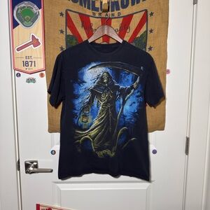 Y2K Faded Grim Reaper Skeleton Skull Graphic T Shirt Distressed (M)